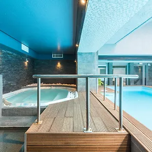 Brise De - Piscine Interieure & Exterieure Otel Saint-Raphaël